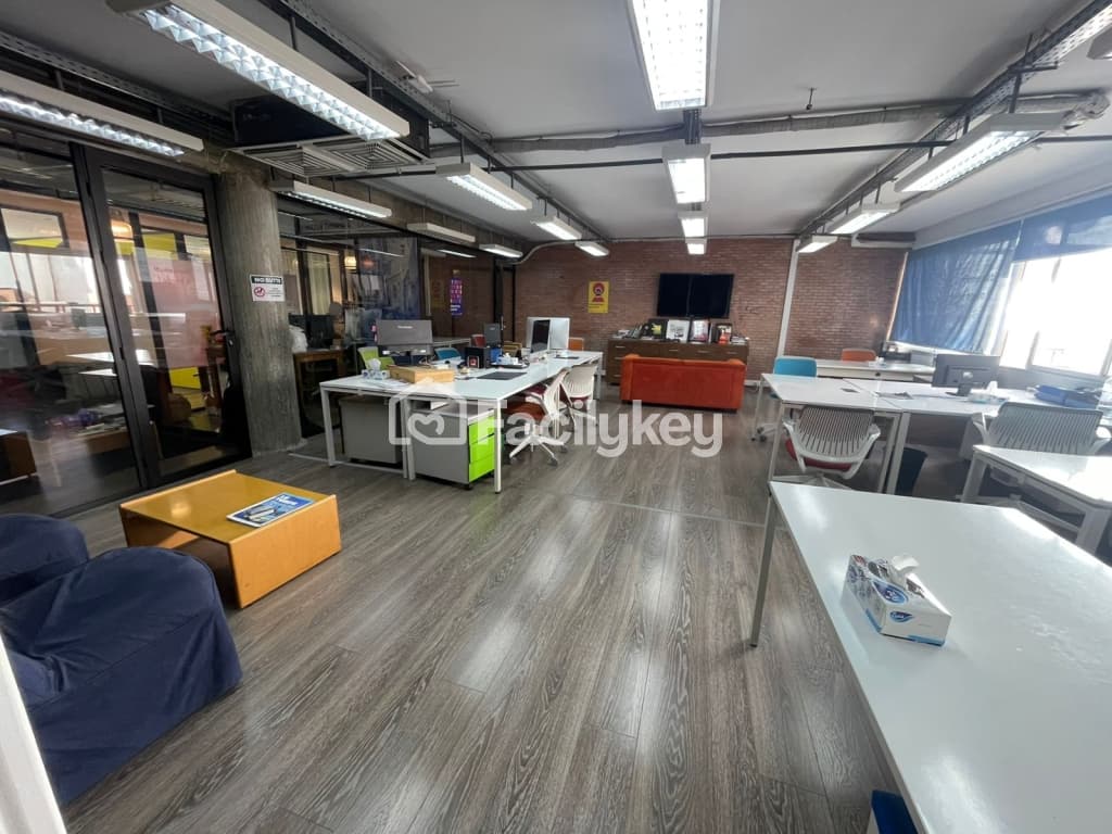 Bureau de 380 m² à Casablanca